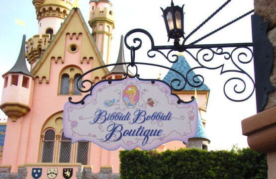 Conheça a Bibbidi Bobbidi Boutique, o salão de beleza que transforma sua filha em princesa da Disney