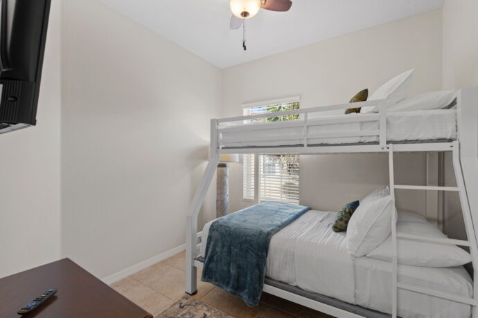 Quarto com beliche