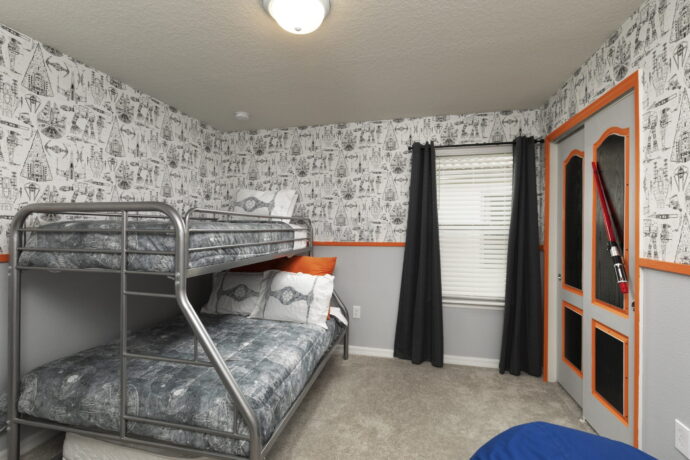 Quarto com beliche + solteiro