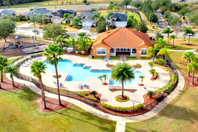 Crystal Cove Resort