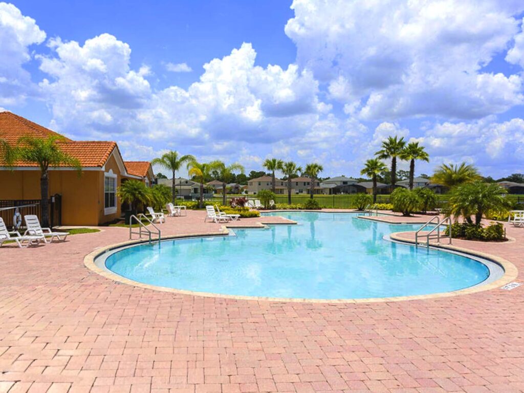 Crystal Cove Resort
