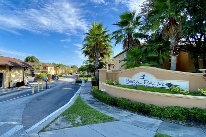 Regal Palms