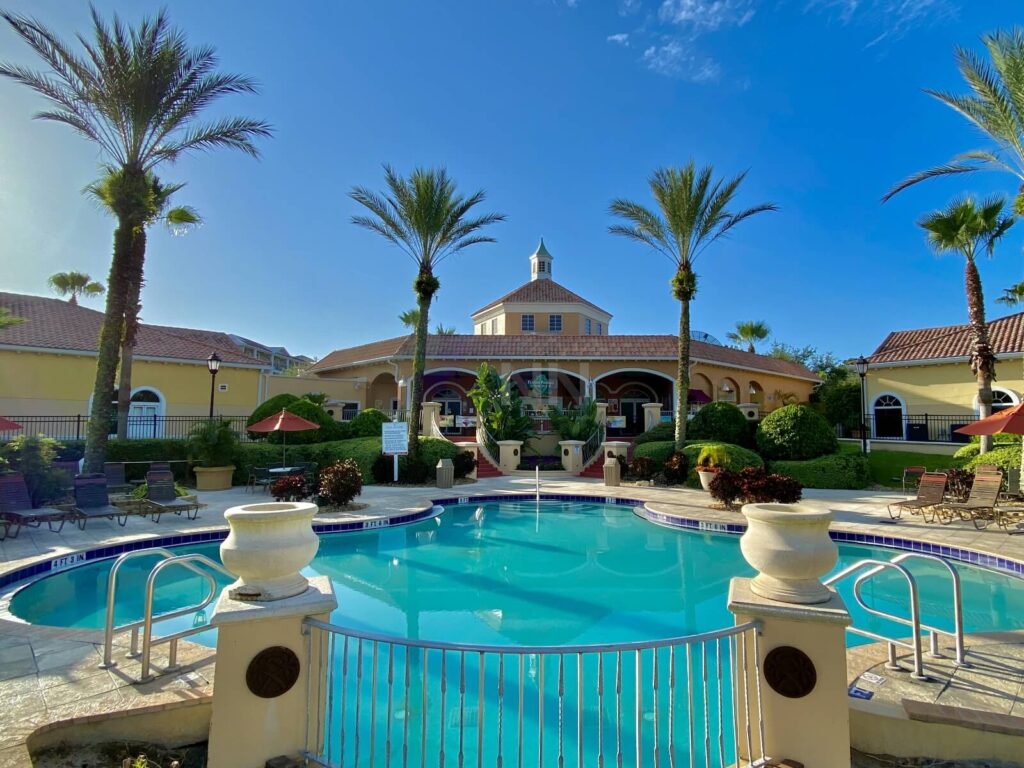 Regal Palms