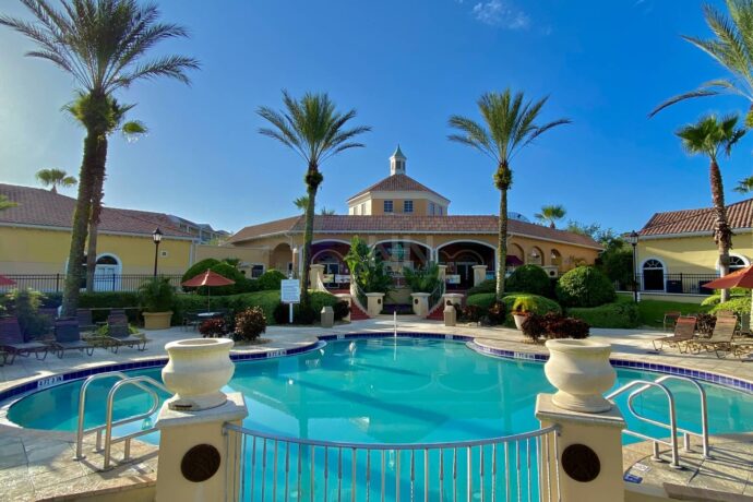 Regal Palms