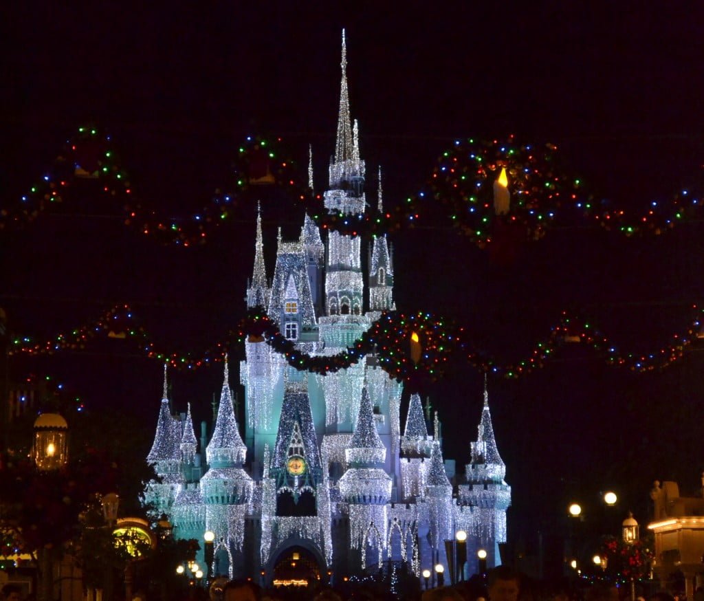 Divulgados os eventos do Reveillon da Walt Disney Resort 2013